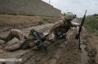 Illustration for article titled Support Joao Silva, the War Photographer Who Lost His Legs to a Landmine